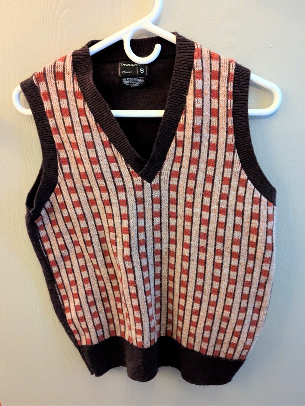 Towncraft Women's Orange and Brown V-Neck Sweater Vest, Size S